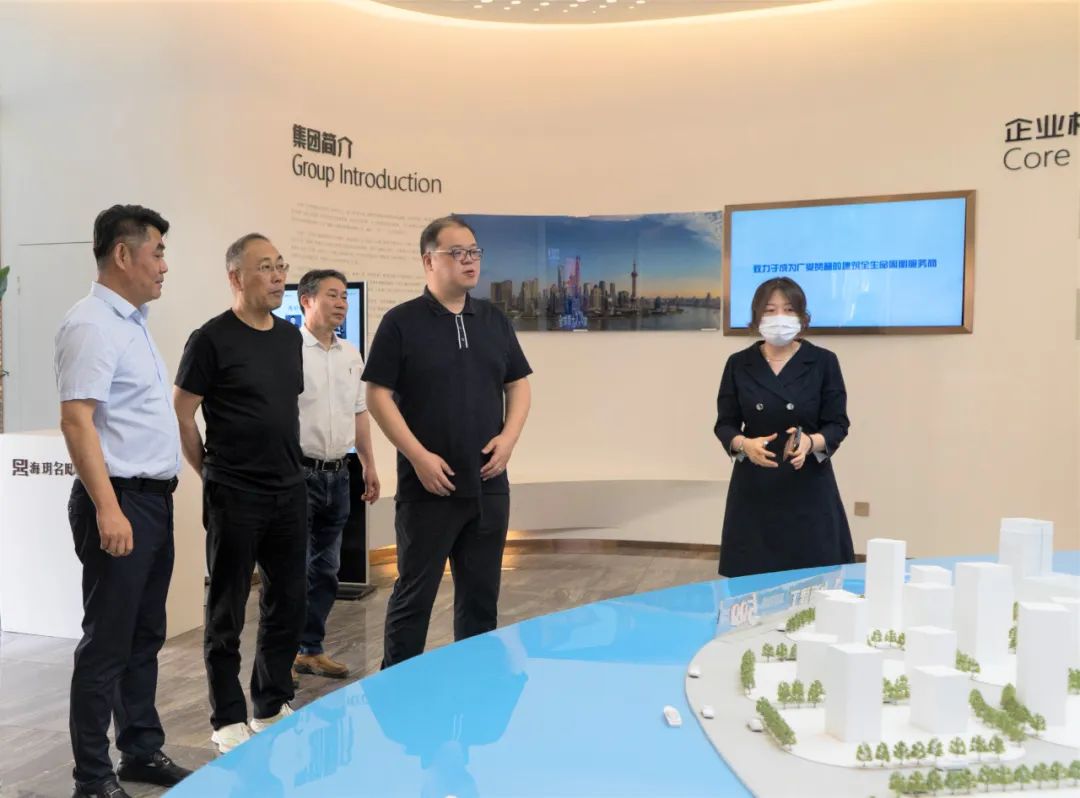 集团副总裁陆峰一行莅临天津区域公司调研指导