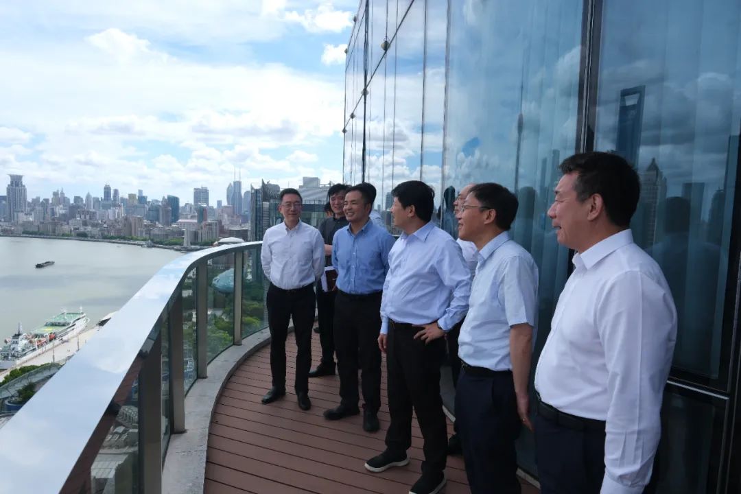 上海建工房产与上海保利城市发展签署战略合作协议
