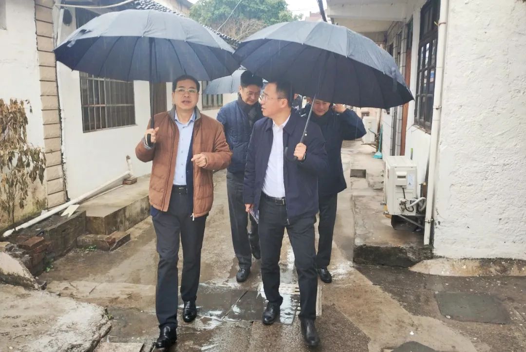 杭迎伟调研浦东航头镇“城中村”改造项目